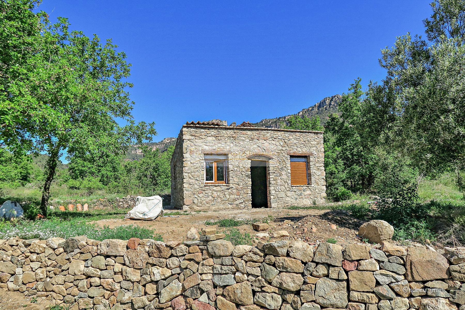 For sale of rural property in Alforja