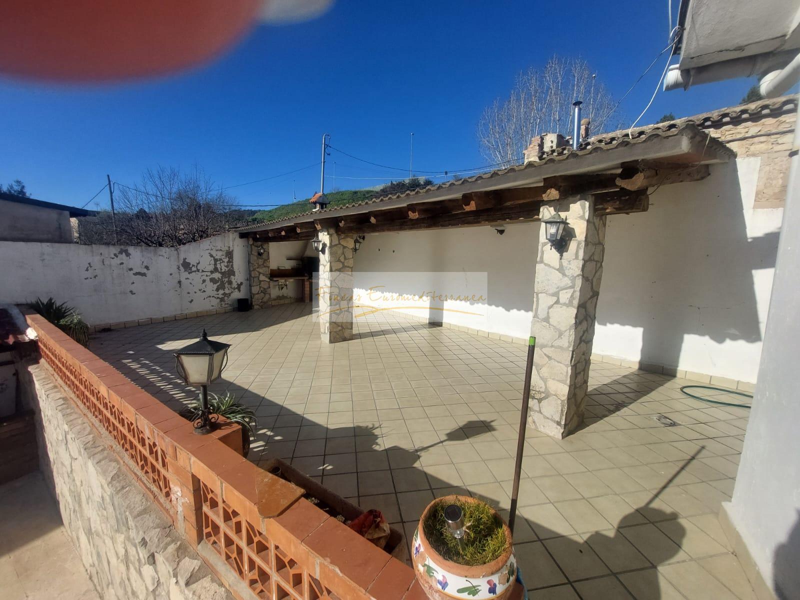 For sale of house in Argençola