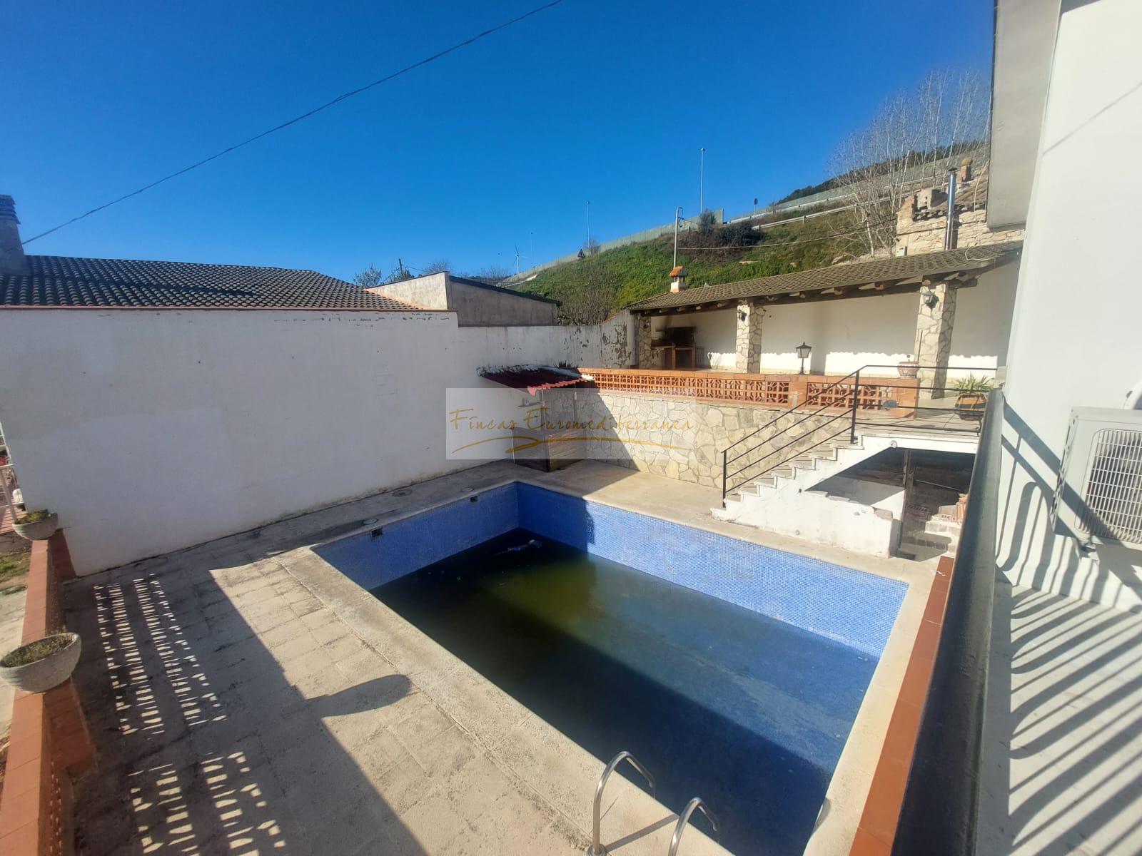For sale of house in Argençola