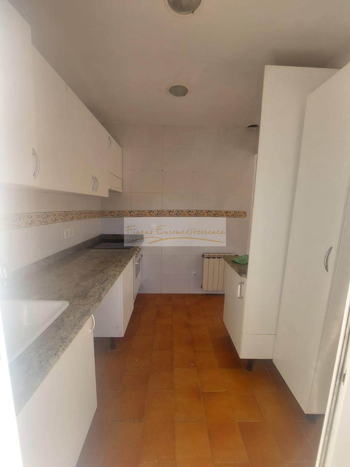 For sale of house in Argençola