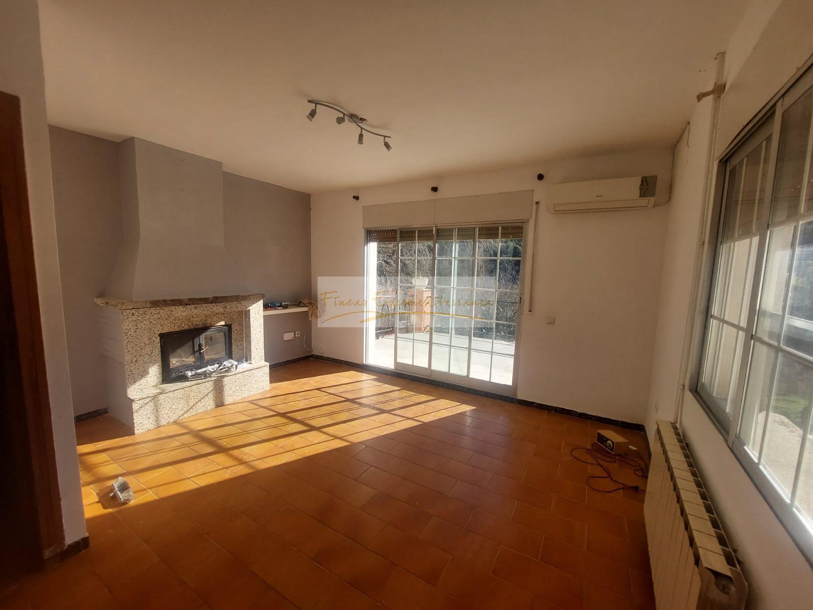 For sale of house in Argençola