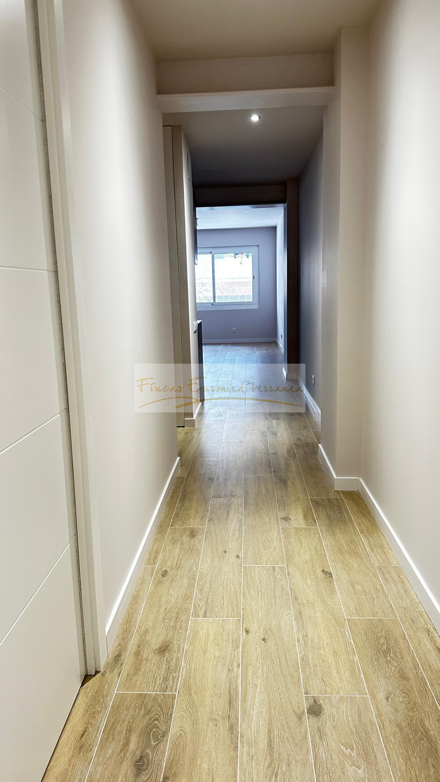 For sale of apartment in Barcelona