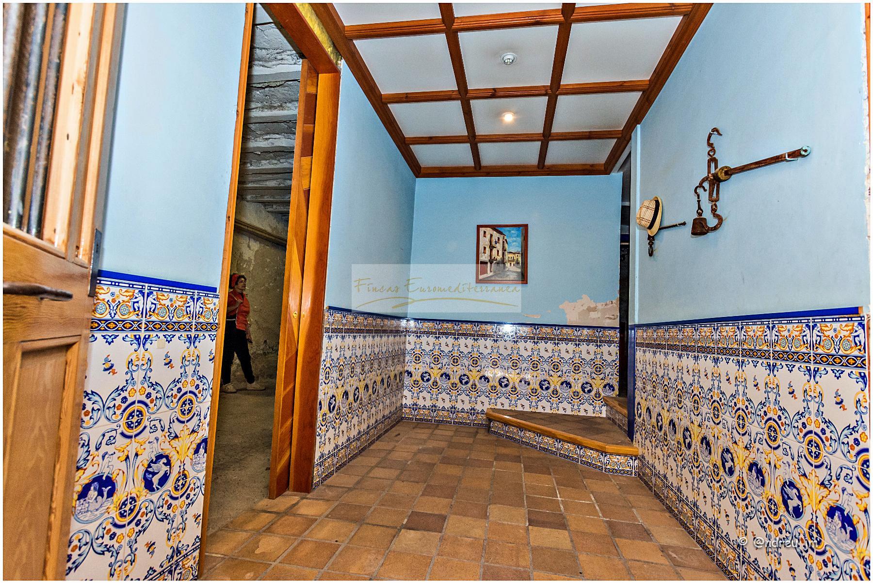 Venda de casa a Montmaneu