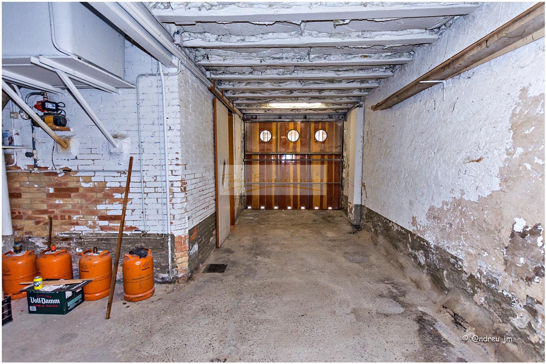 Venda de casa a Montmaneu