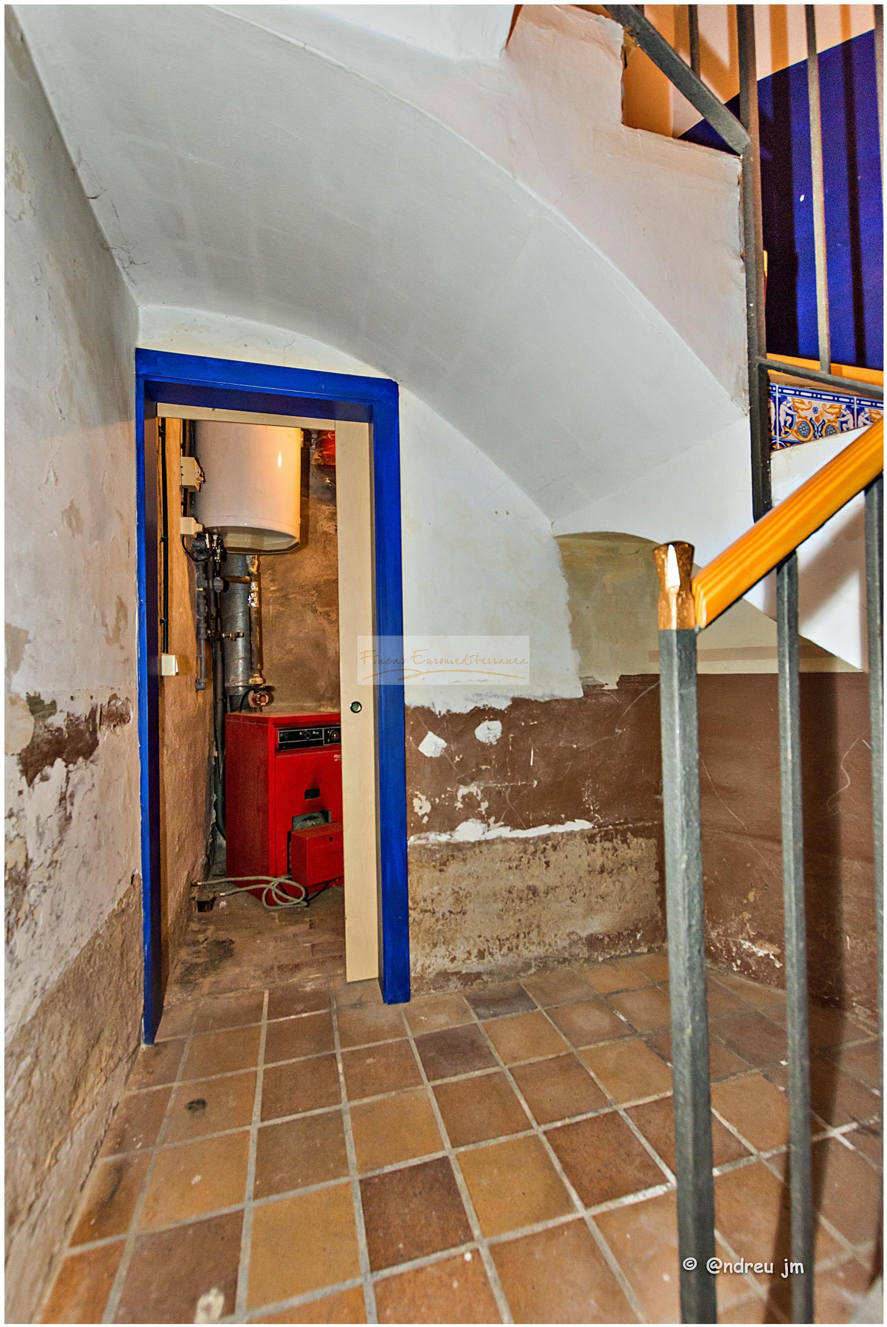 Venda de casa a Montmaneu