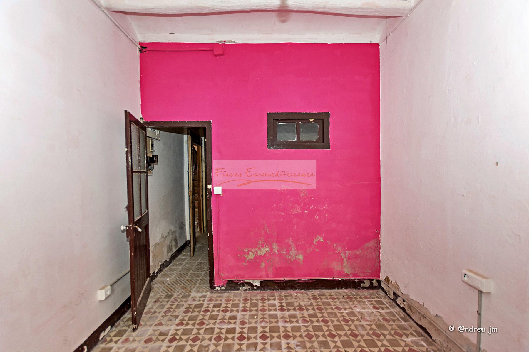 Venda de casa a Sant Guim de Freixenet