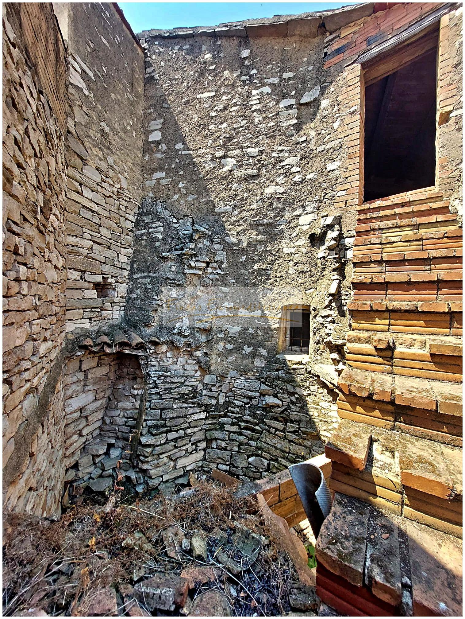 Venda de casa a Sant Guim de Freixenet
