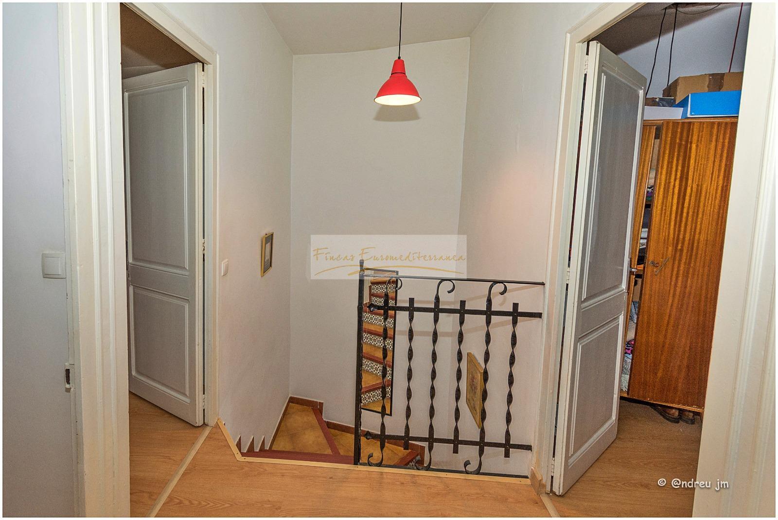 Venda de casa a Montmaneu