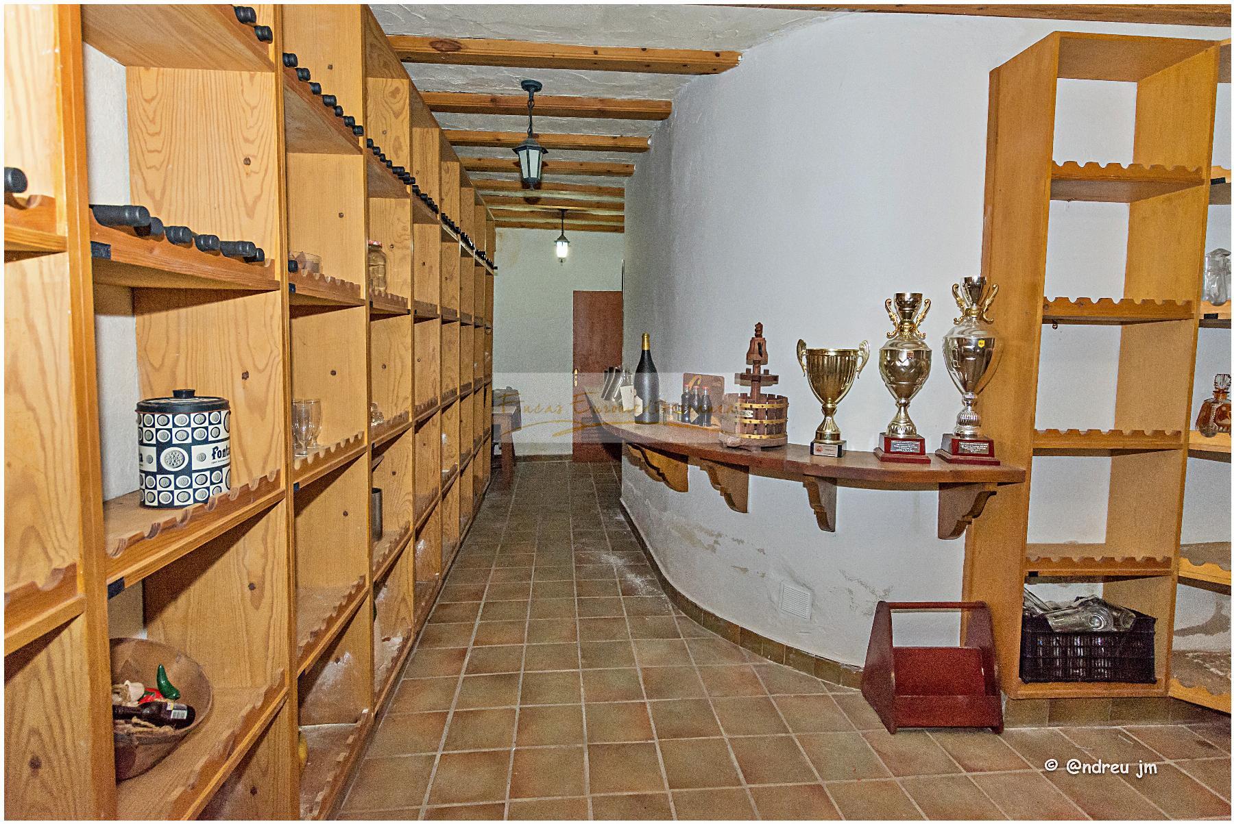 Venda de edifici a Palafolls