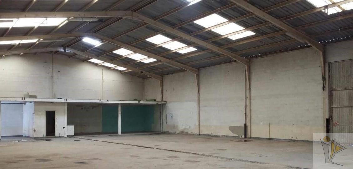 For sale of industrial plant/warehouse in Alzira