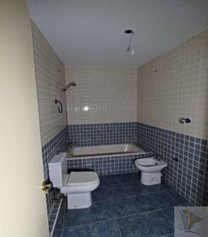 For sale of chalet in Turís