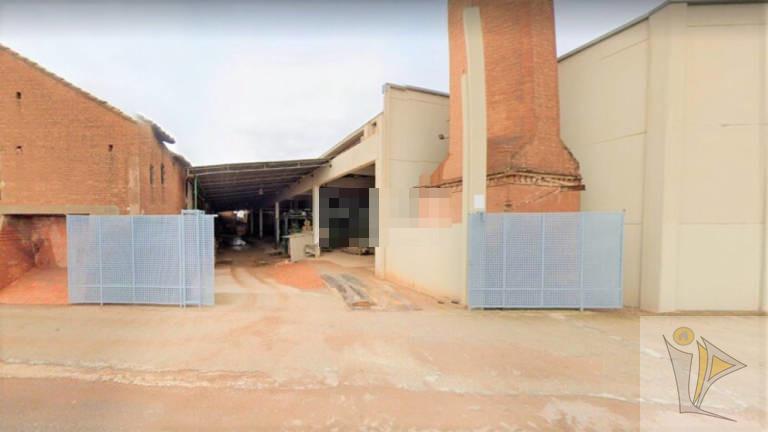Venta de nave industrial en Foios