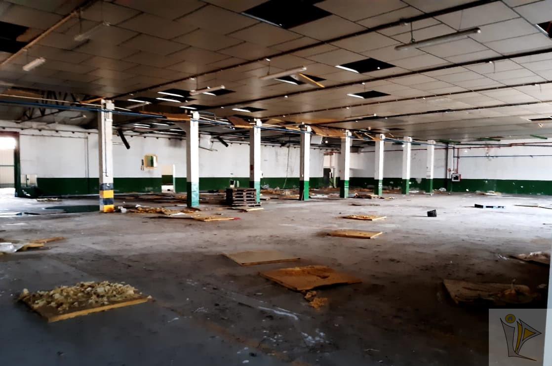 For sale of industrial plant/warehouse in Barxeta