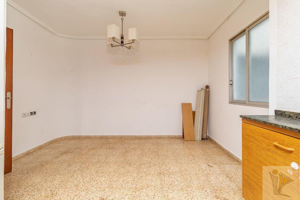 For sale of flat in Massamagrell