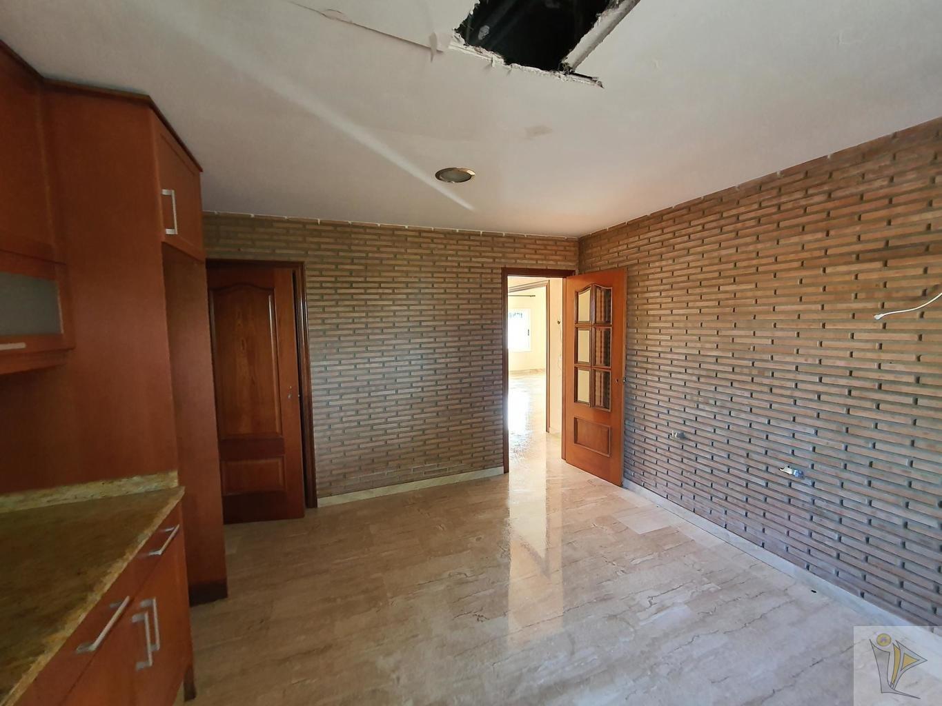 For sale of chalet in Bétera