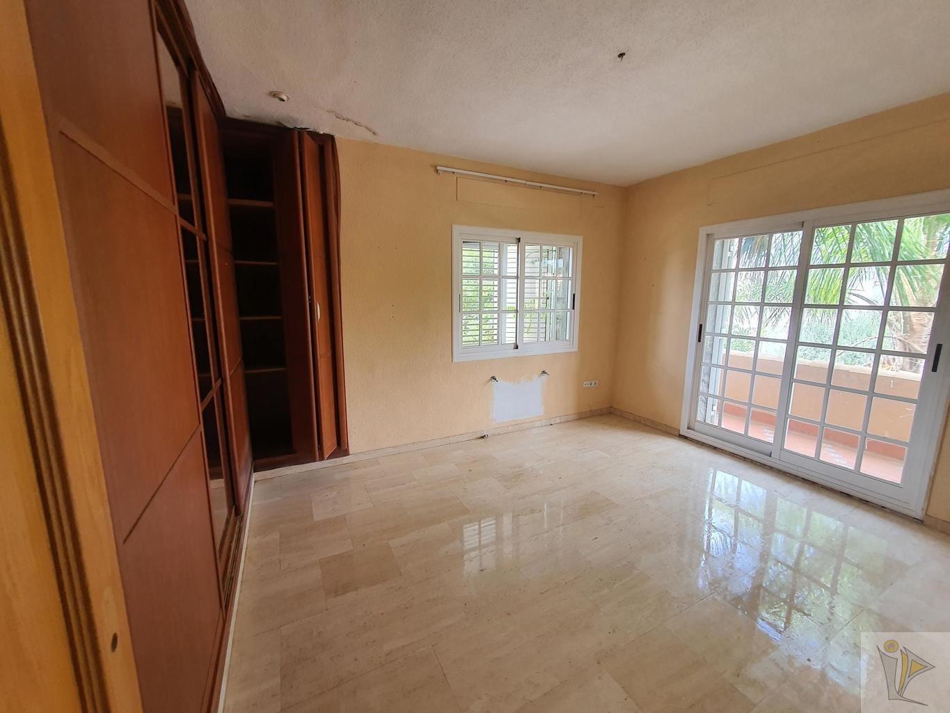 For sale of chalet in Bétera