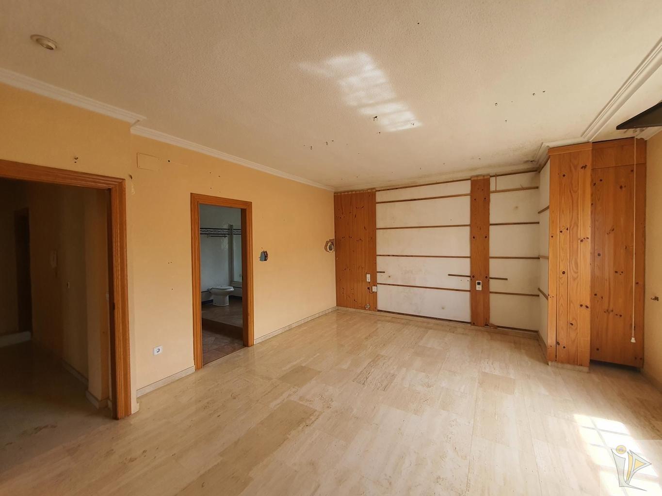 For sale of chalet in Bétera