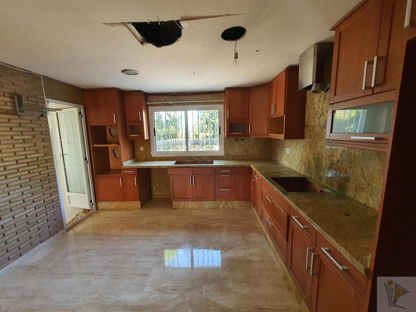 For sale of chalet in Bétera