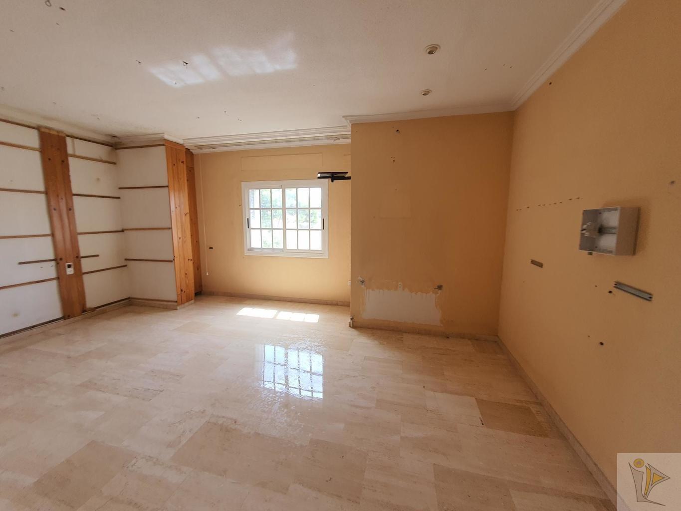 For sale of chalet in Bétera