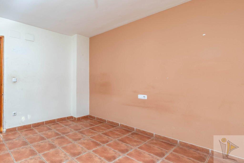 For sale of chalet in Torrent