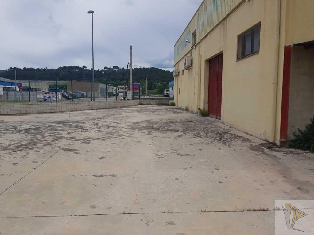 Venta de nave industrial en Xàtiva