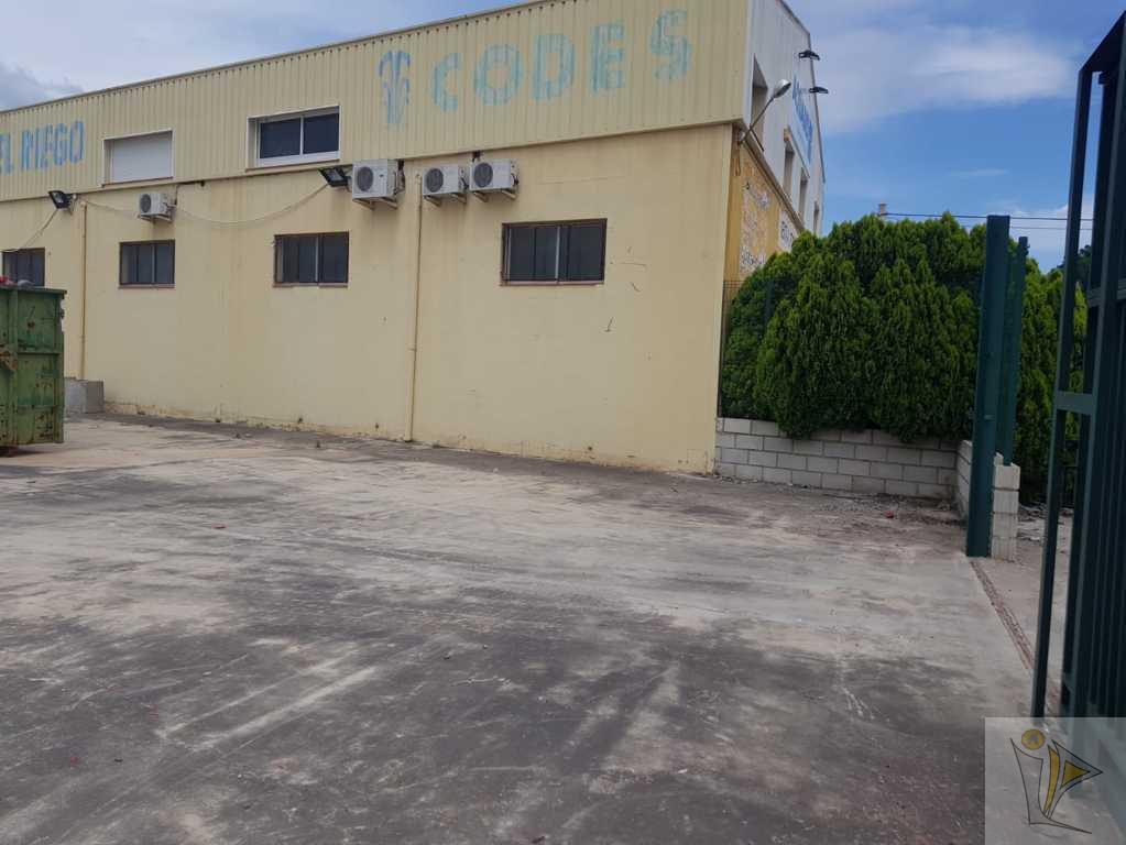 Venta de nave industrial en Xàtiva