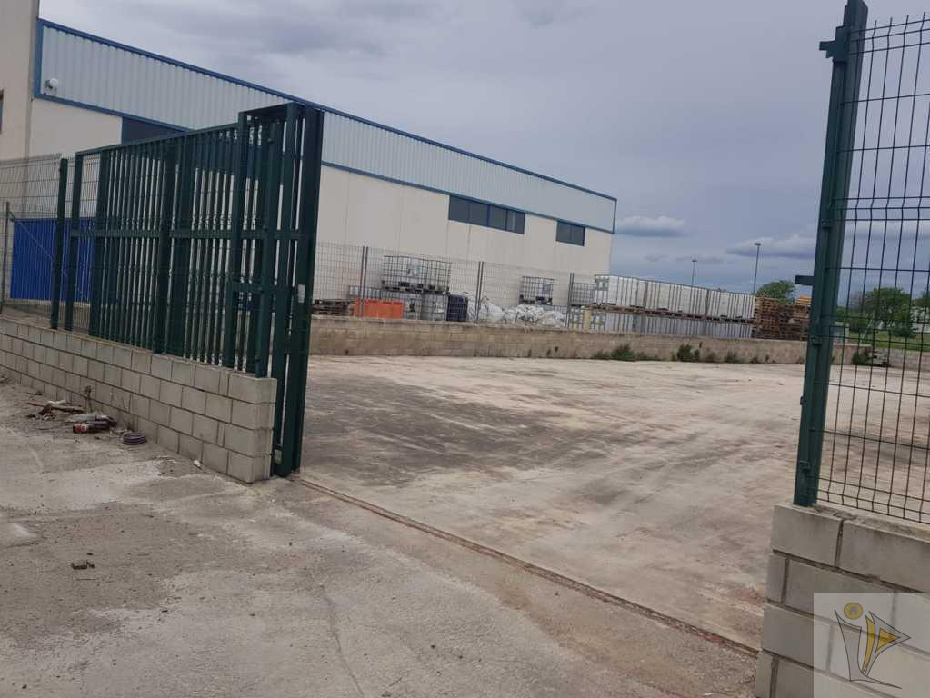 Venta de nave industrial en Xàtiva