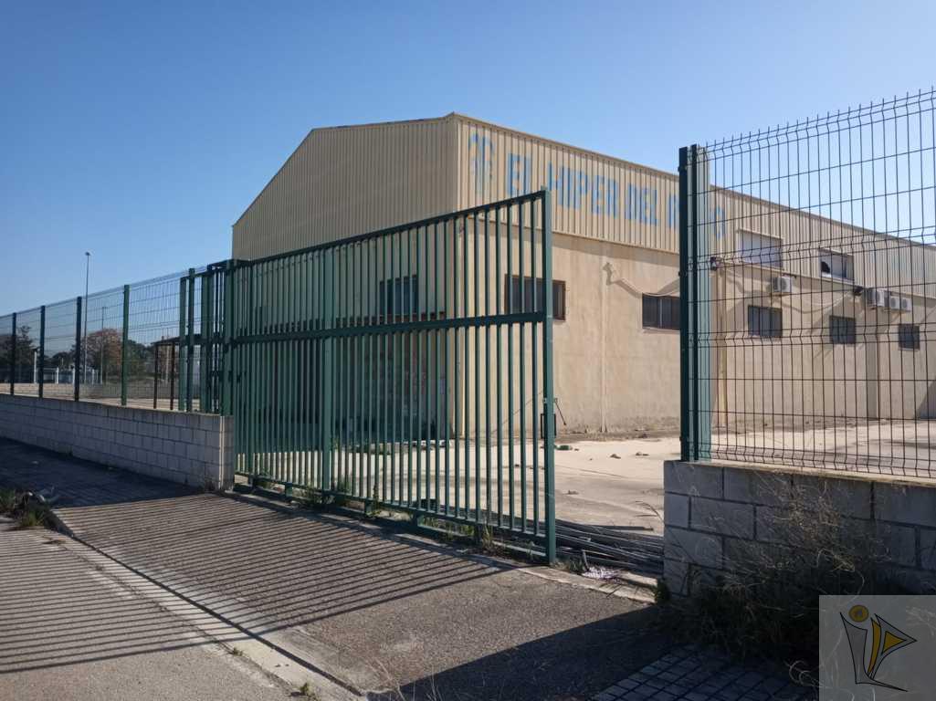 Venta de nave industrial en Xàtiva