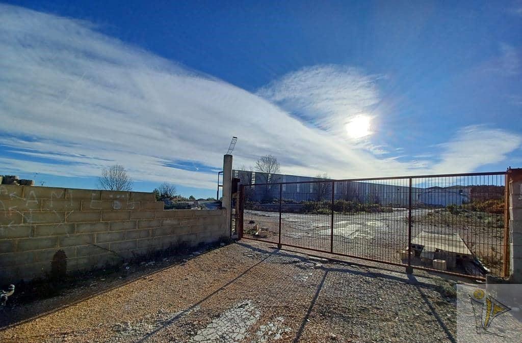 For sale of industrial plant/warehouse in Alborache