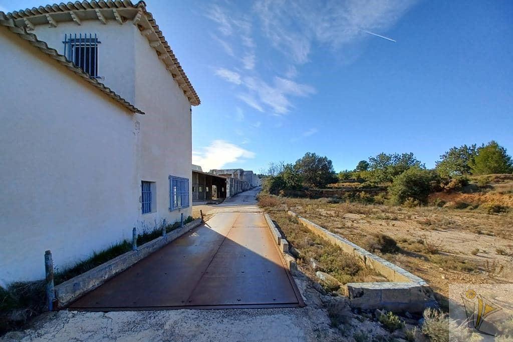 For sale of industrial plant/warehouse in Alborache