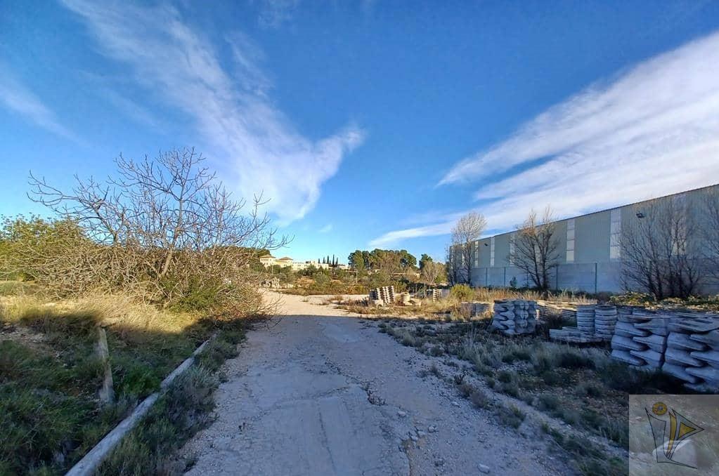 For sale of industrial plant/warehouse in Alborache