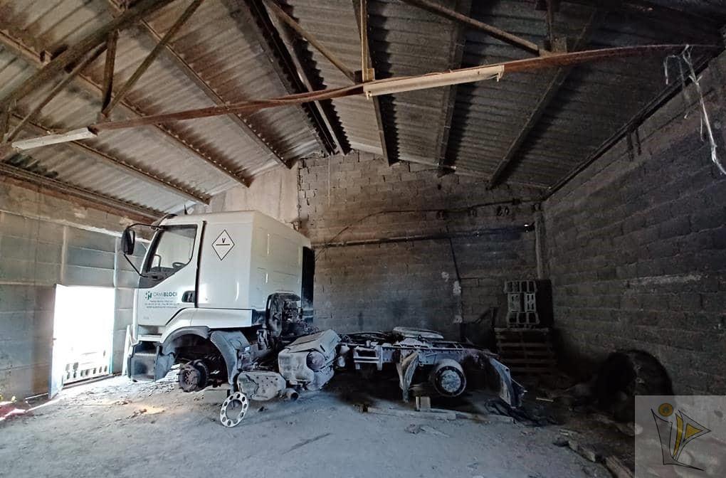 For sale of industrial plant/warehouse in Alborache