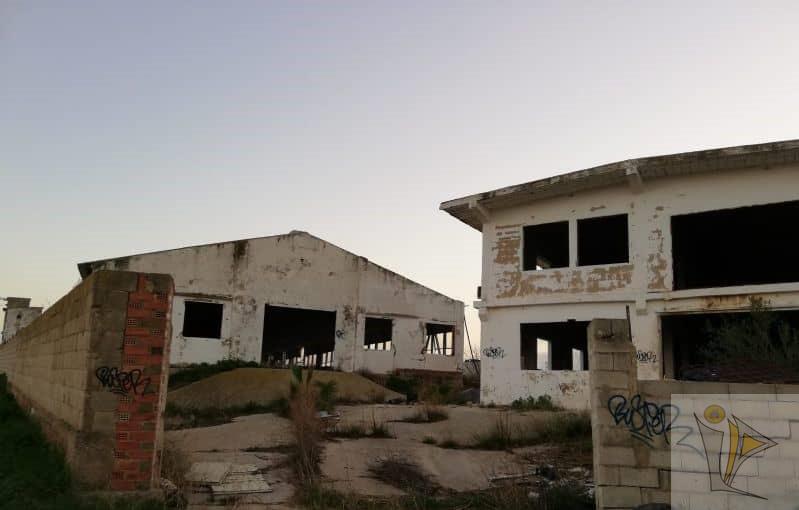 For sale of industrial plant/warehouse in Catadau