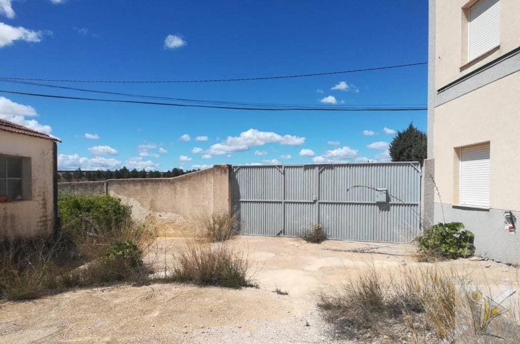 For sale of industrial plant/warehouse in Utiel