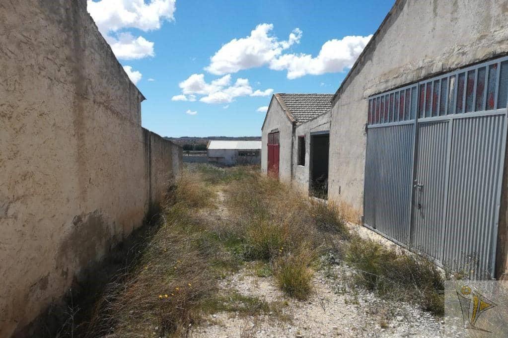 For sale of industrial plant/warehouse in Utiel