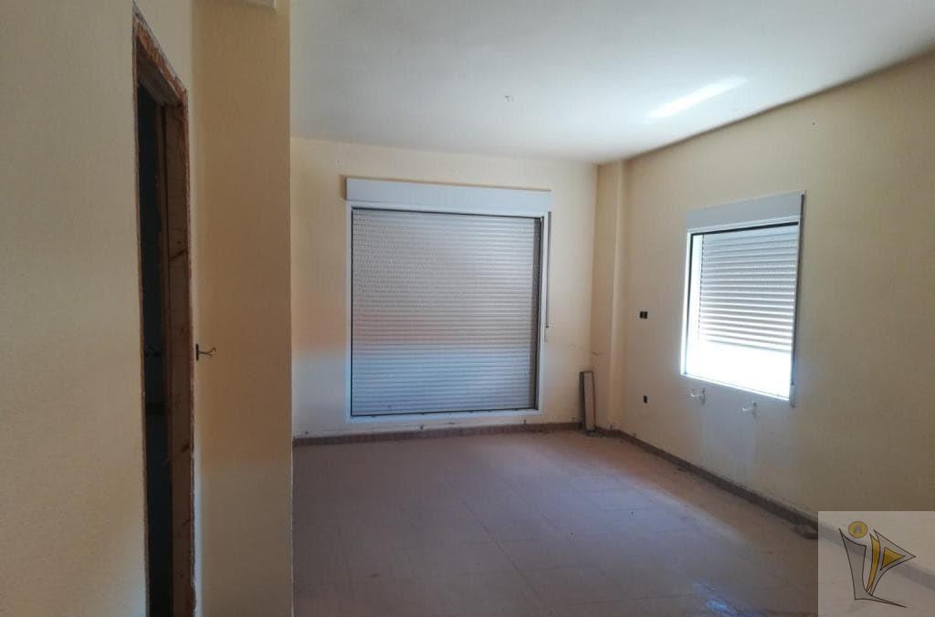 For sale of industrial plant/warehouse in Utiel