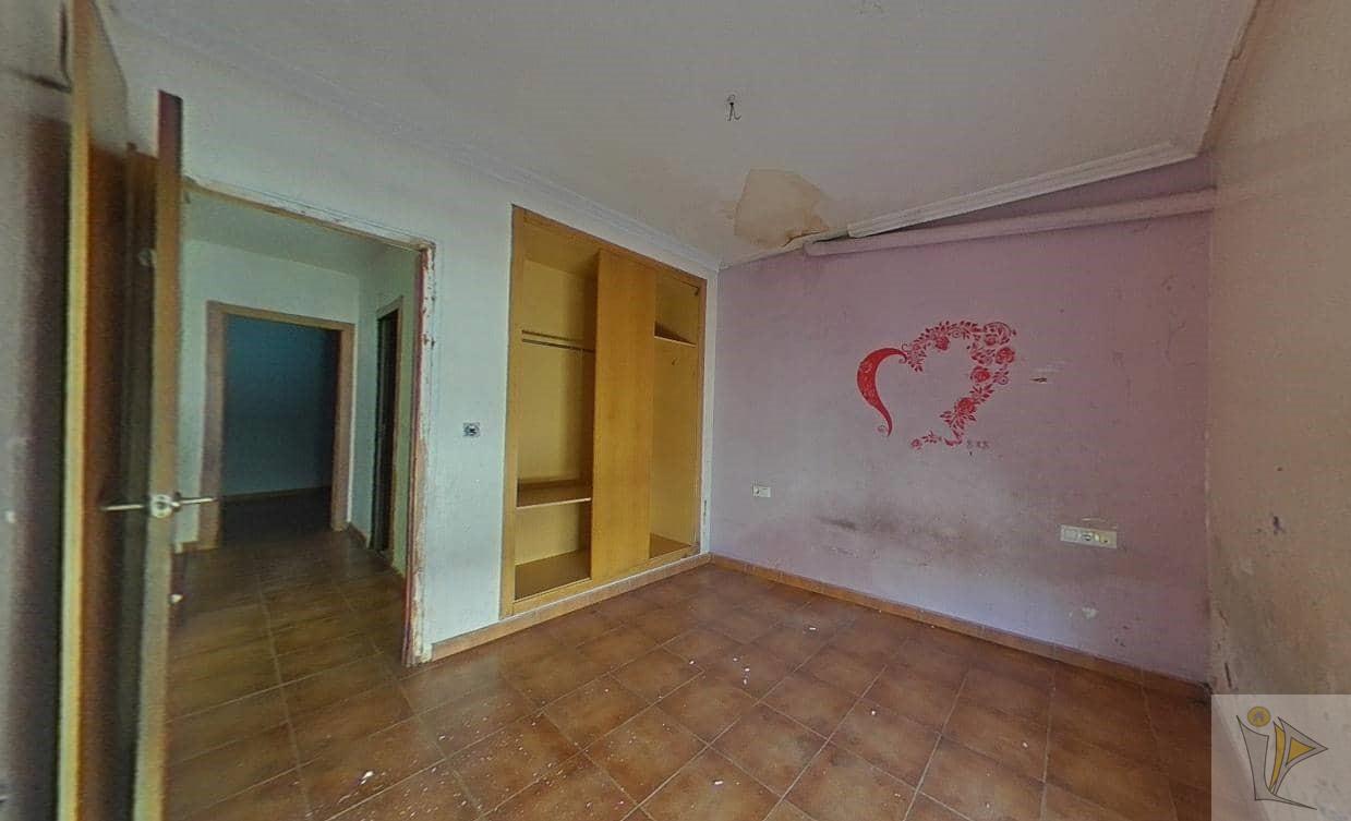 For sale of chalet in Llíria