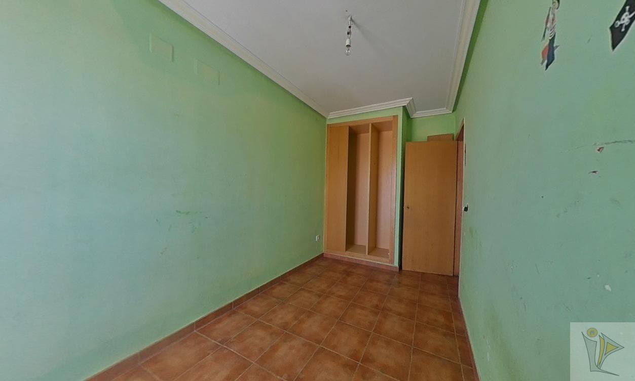 For sale of chalet in Llíria