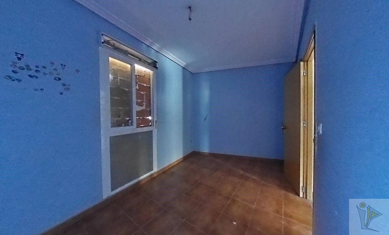 For sale of chalet in Llíria