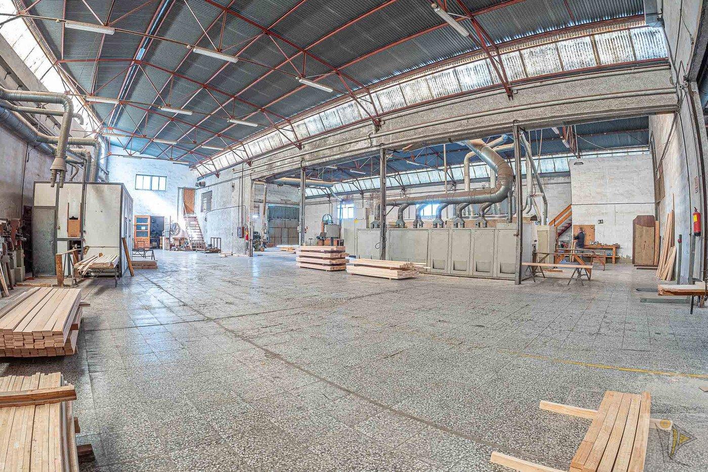 For sale of industrial plant/warehouse in Orihuela