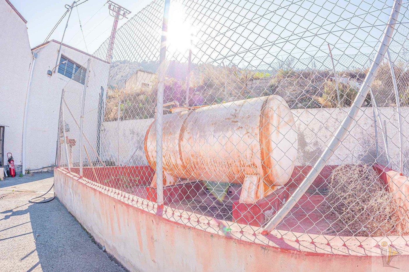 For sale of industrial plant/warehouse in Orihuela