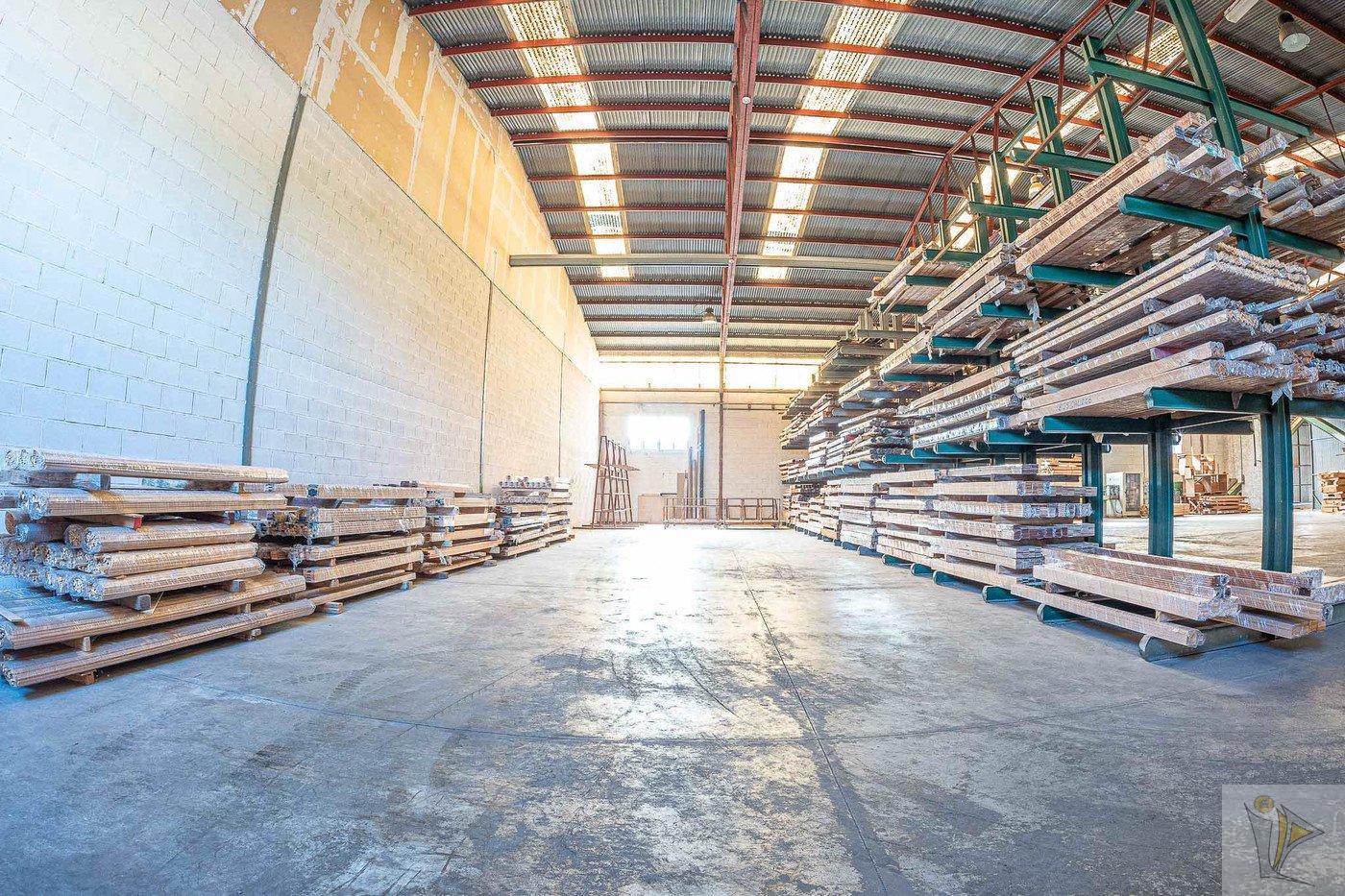 For sale of industrial plant/warehouse in Orihuela