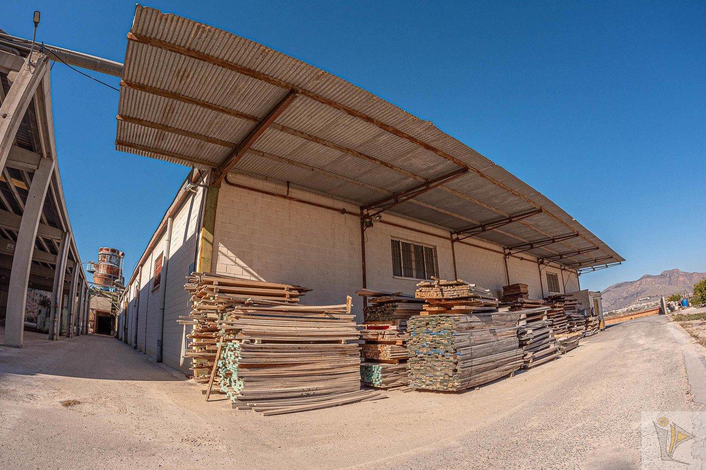 For sale of industrial plant/warehouse in Orihuela