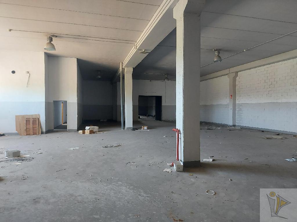 For sale of industrial plant/warehouse in Almazora