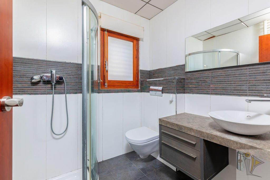 For sale of chalet in Riba-Roja de Túria