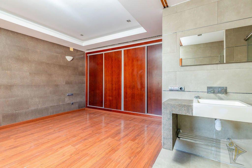For sale of chalet in Riba-Roja de Túria