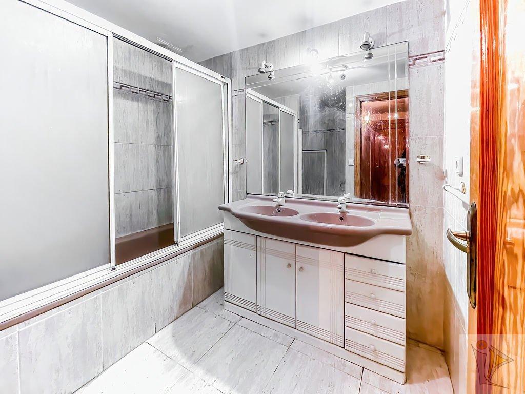 For sale of chalet in Godella