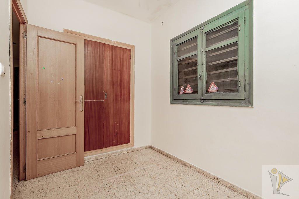 For sale of flat in Valencia