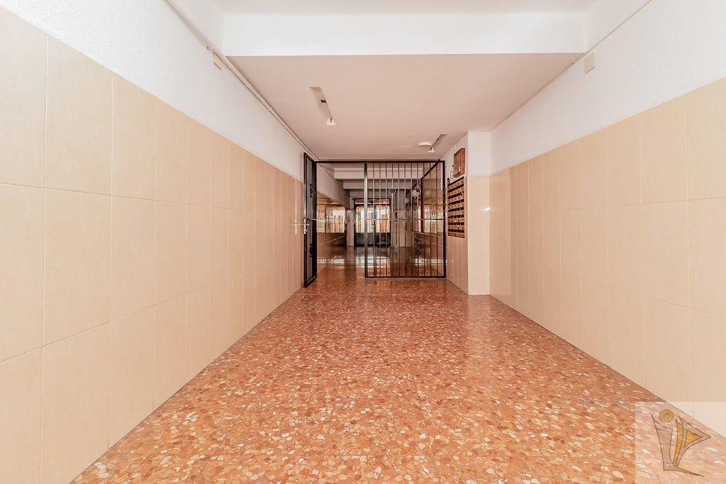 For sale of flat in Valencia