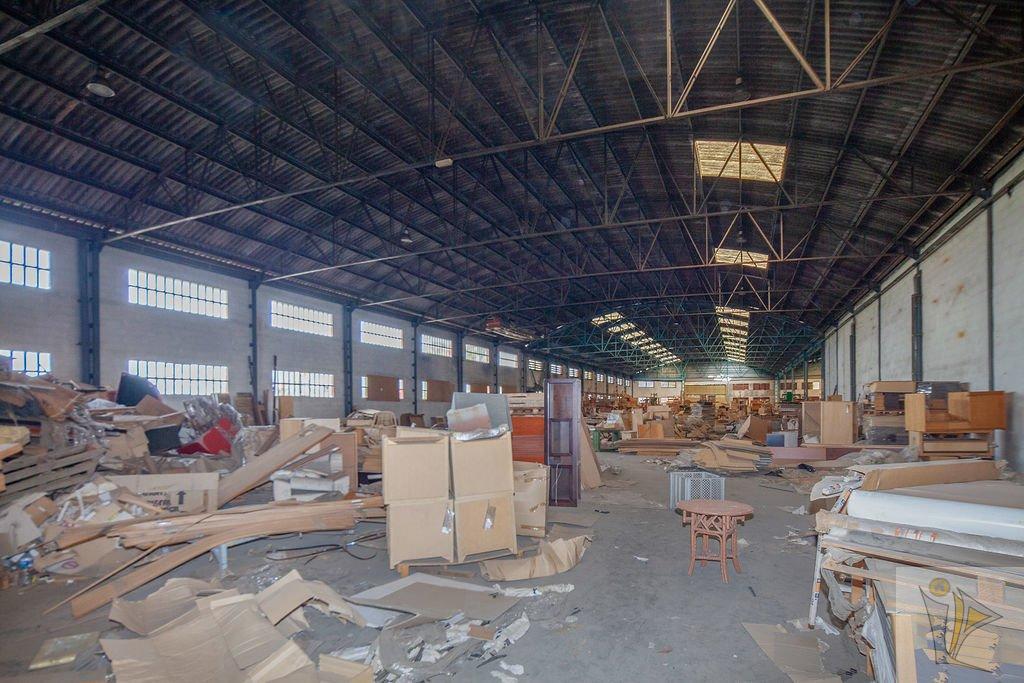For sale of industrial plant/warehouse in Alcúdia l